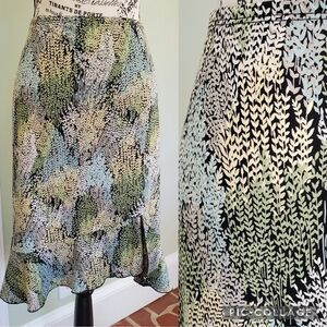 Vintage Y2K BCBG Max Azria Frilly Floral Skirt